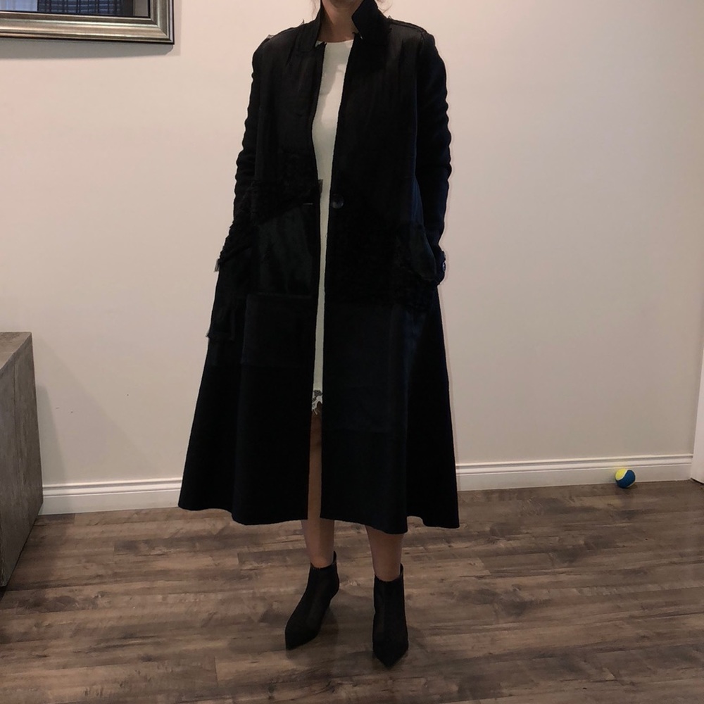 Black fancy coat with genuine cow hide pockets. - Picture 2 of 6